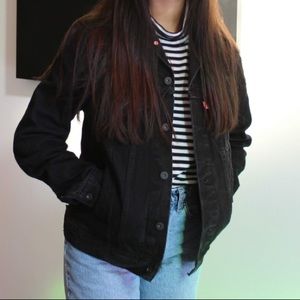 Black Levi’s Denim Trucker Jacket